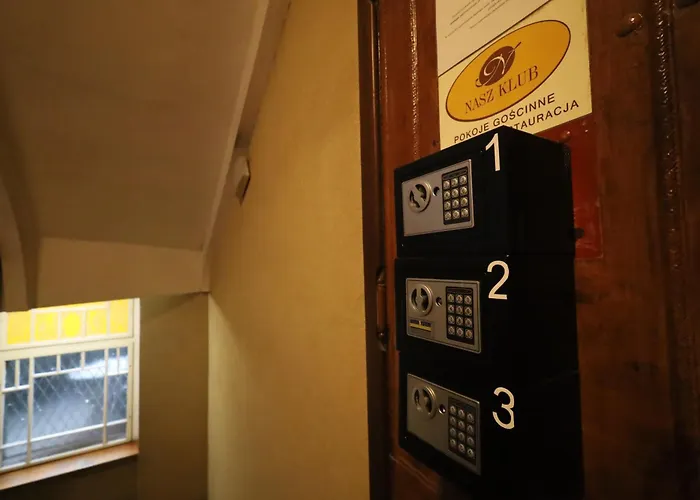 Nasz Klub - Goscinne Bed & Breakfast Poznań